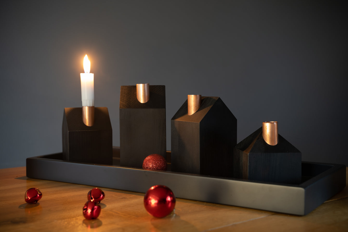 Modern Advent wreath ALL BLACK