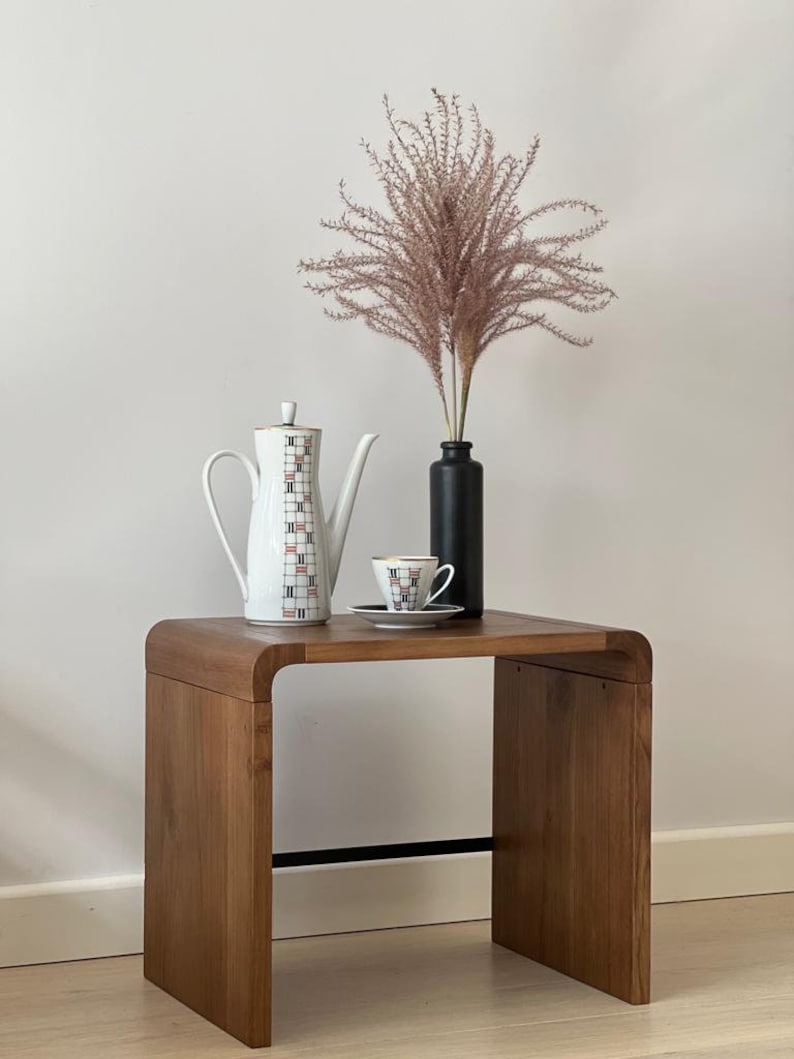 Vinyl record storage rack