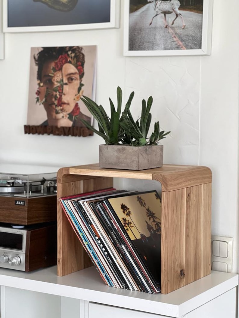 Vinyl record storage rack