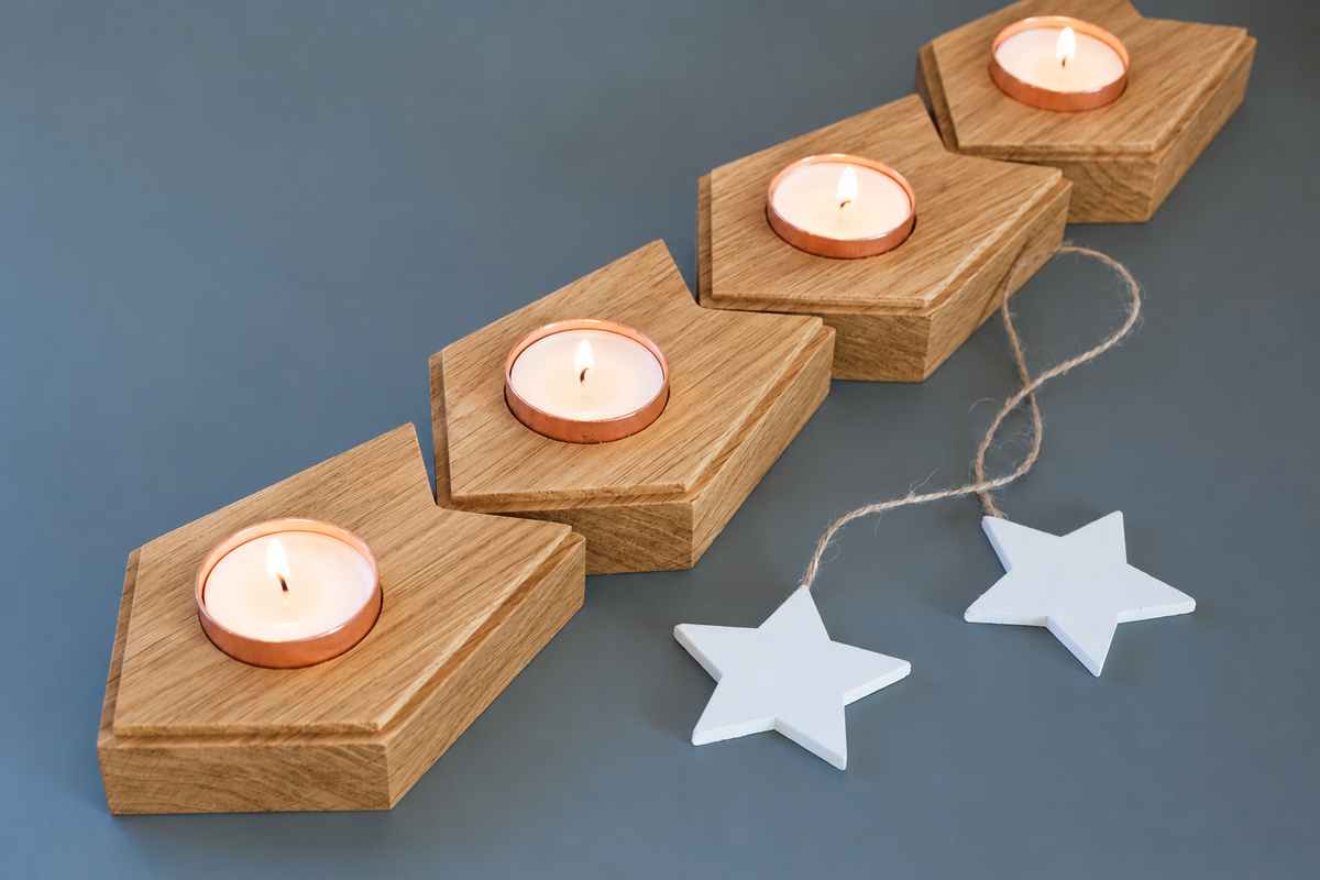 AUSEKLIS oak advent candle holder set