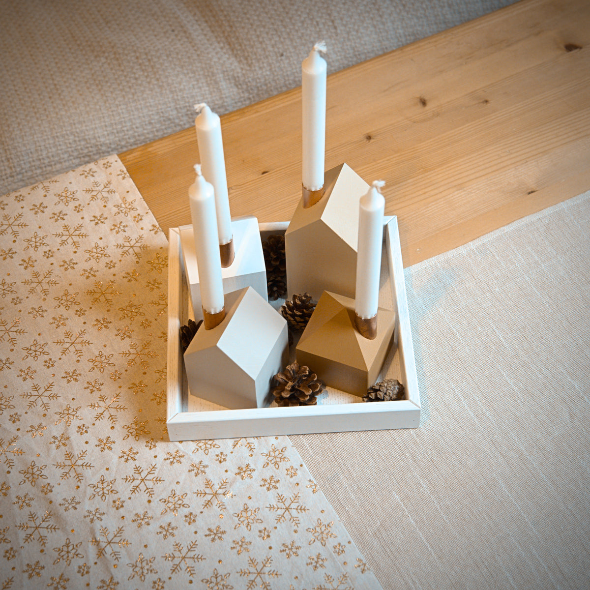 Modern Advent wreath GLOW