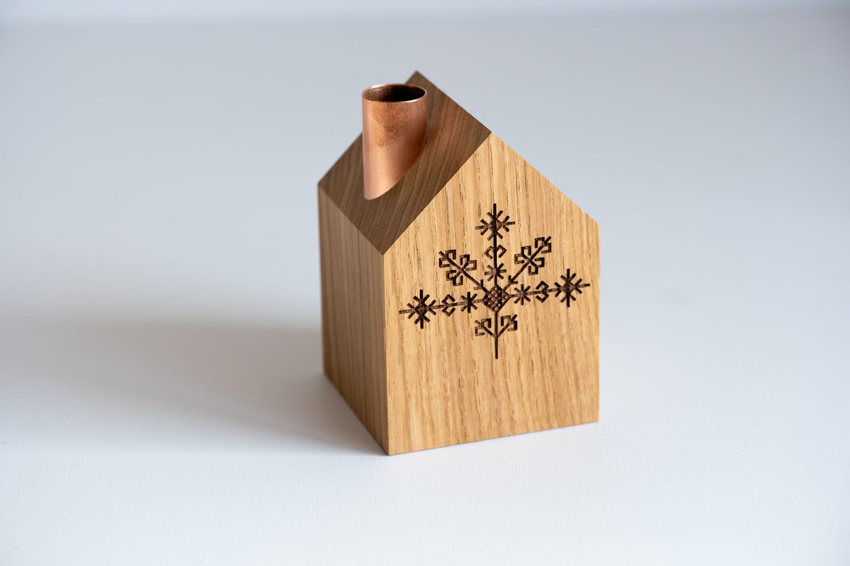 Oak house candle holders with Latvian symbols