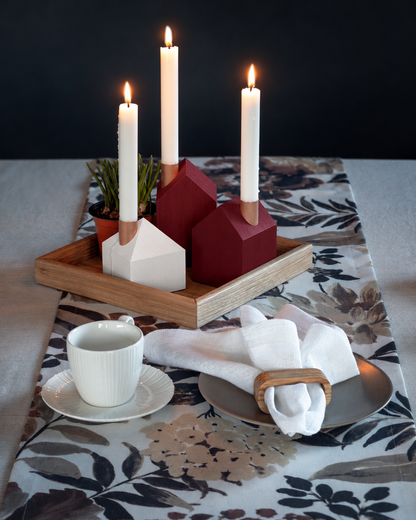 Red-white-red house candle holder set